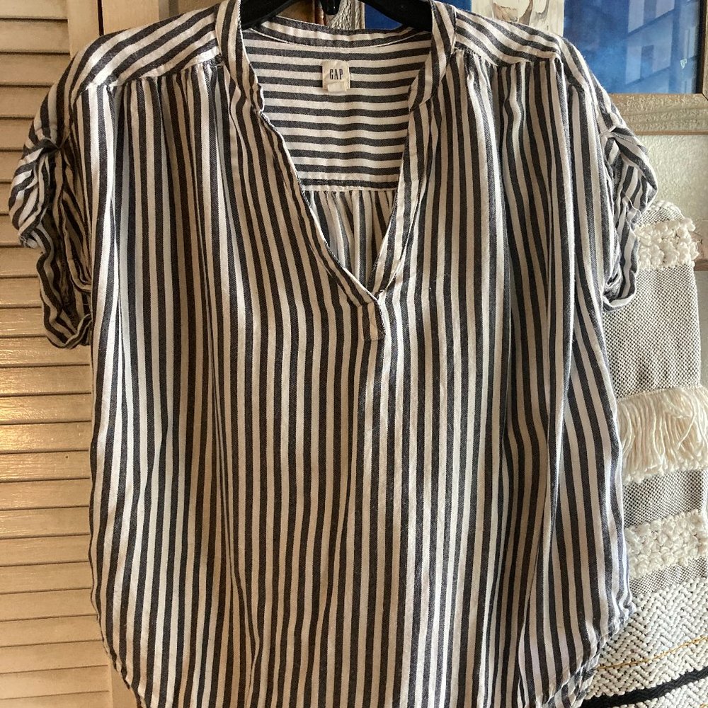 Gap Cotton Capped Sleeve Loose Striped Blouse